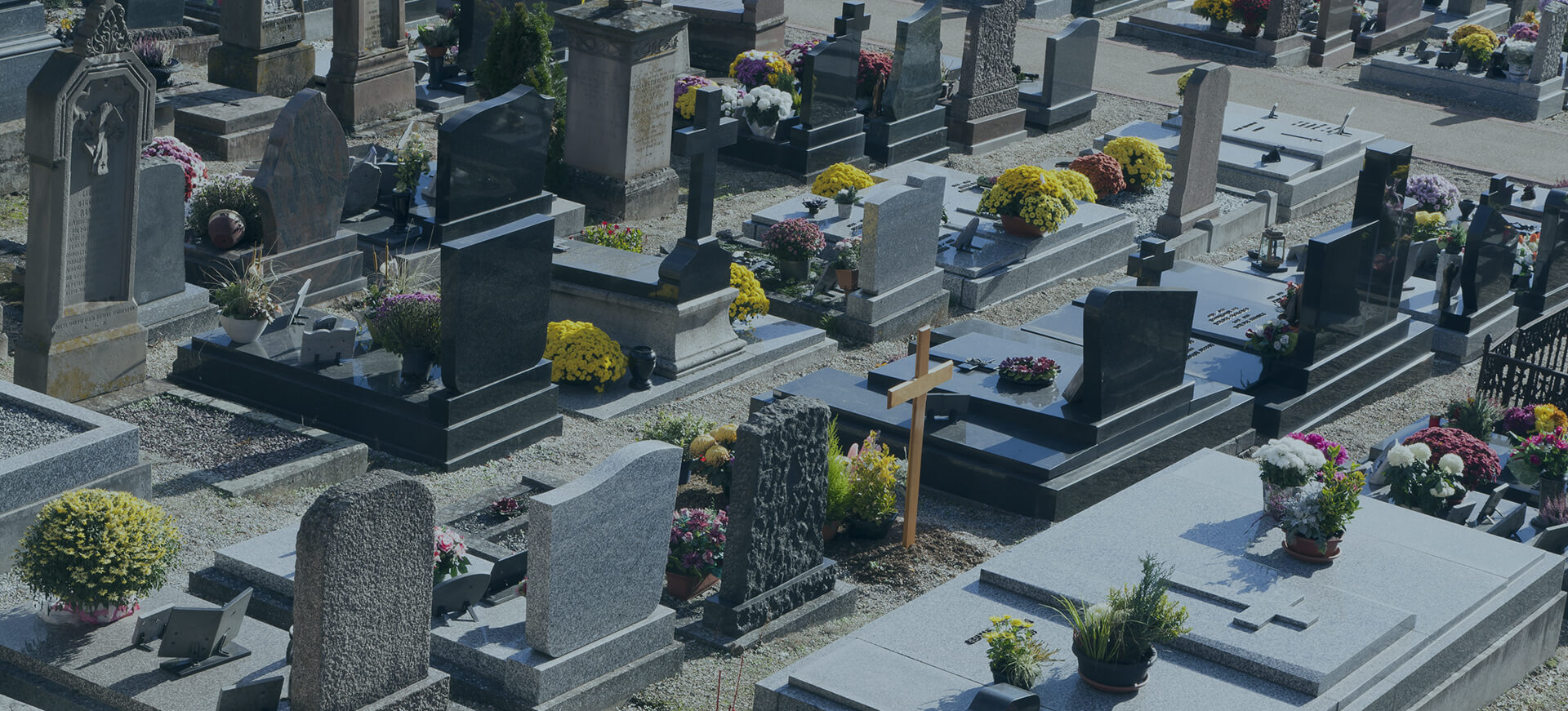 Maison Wilhelm, pompes funèbres, créateur floral, marbrerie funéraire